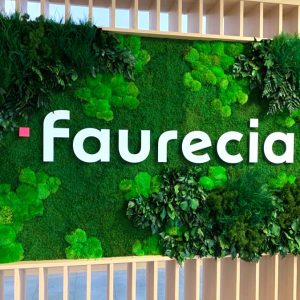 Agencement 6 Faurecia_Saint-Malo_02.jpg